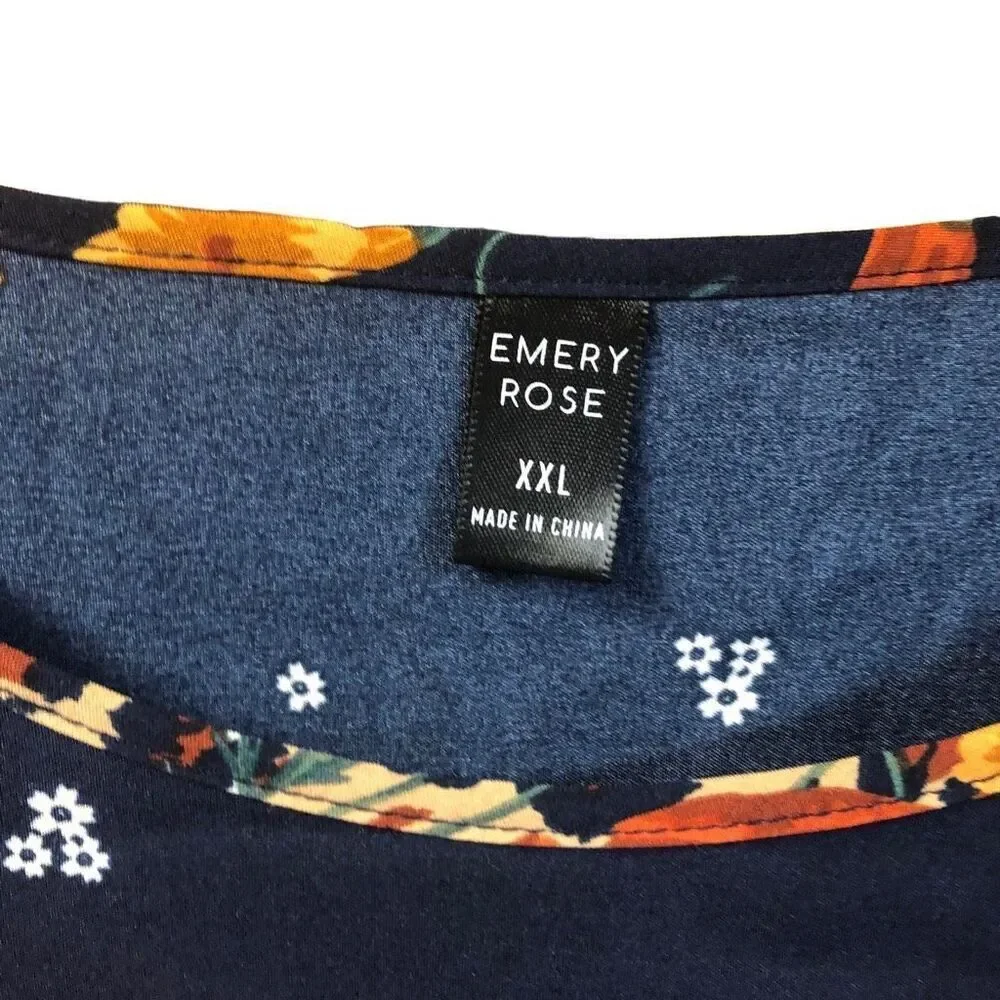 Emery Rose XXL (2XL) Bold Pattern Flower Shell - Picture 4 of 5